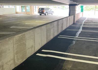 Retail Shopping Center – Concrete Wall Installation