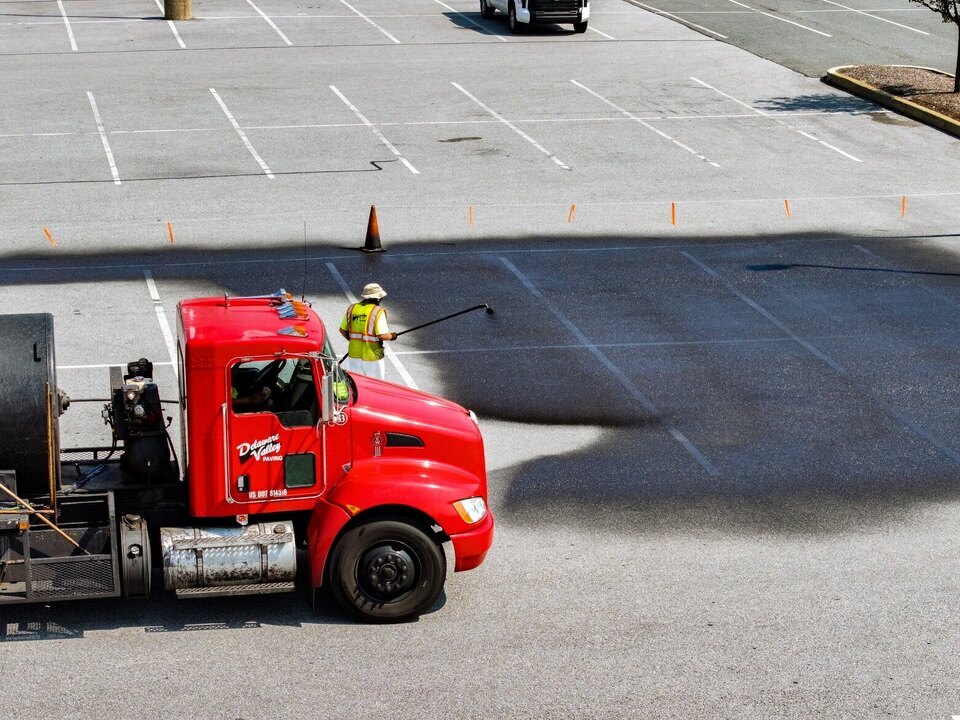Sealcoating
